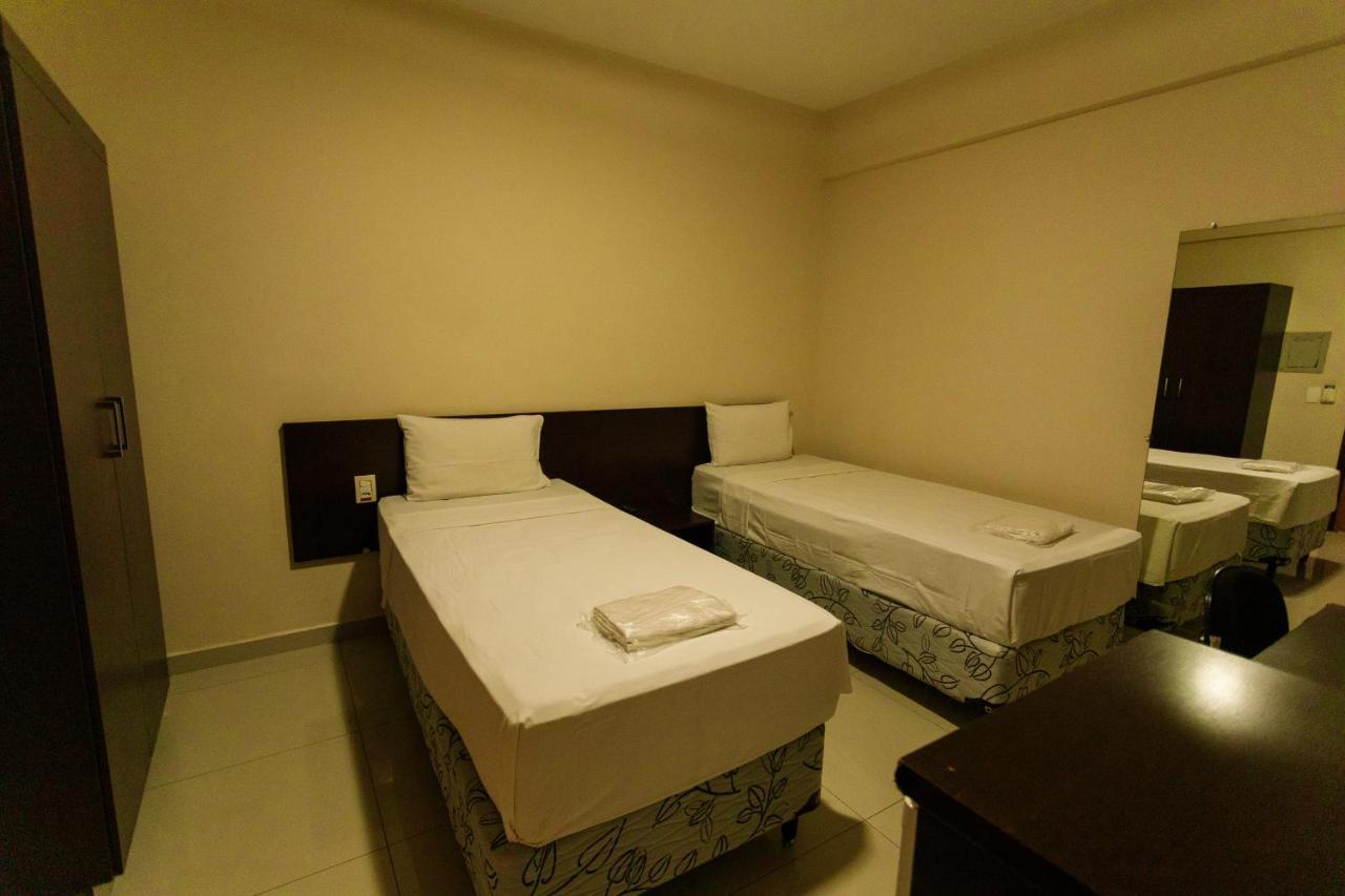 Atrium Express Hotels 帕劳阿佩巴斯 外观 照片