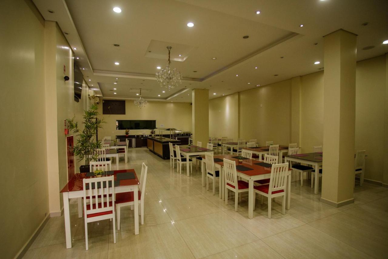 Atrium Express Hotels 帕劳阿佩巴斯 外观 照片