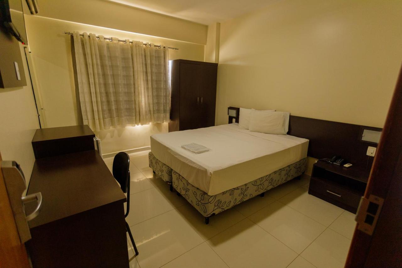 Atrium Express Hotels 帕劳阿佩巴斯 外观 照片